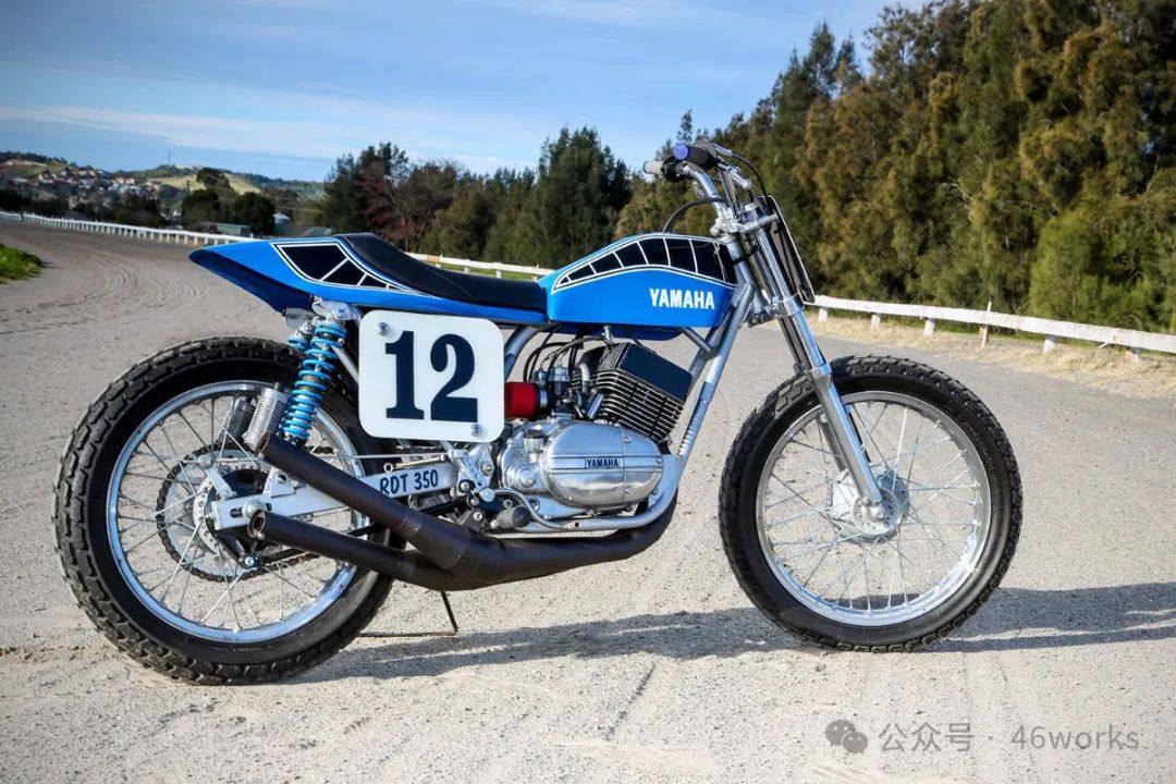 赛场霸主:Yamaha RD350