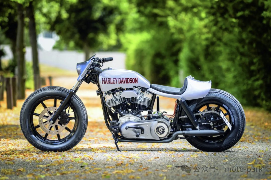 疯狂改装！哈雷Shovelhead秒变Cafe Racer