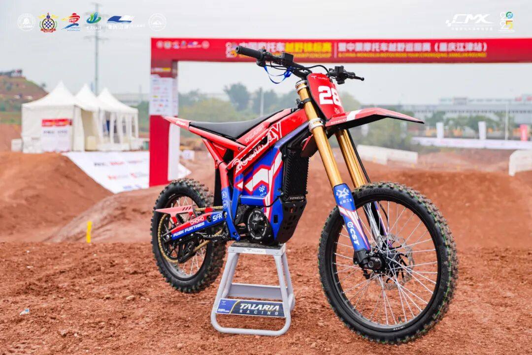 探骊 TALARIA KOMODO MX 全新电动越野,亮相中国摩托车越野锦标赛