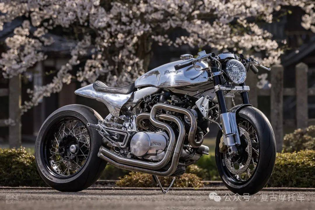 40多年的老车，改完照样优秀 Yamaha XV1000 | 每日一车