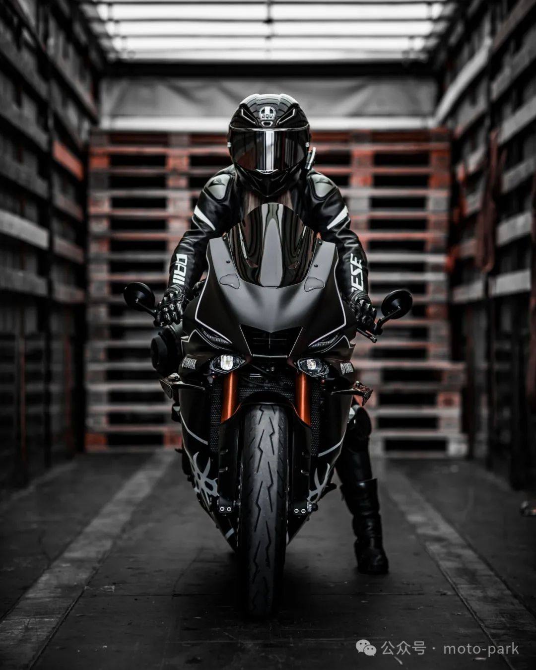 Yamaha YZF-R6机车女郎,迷人火辣的致命诱惑!