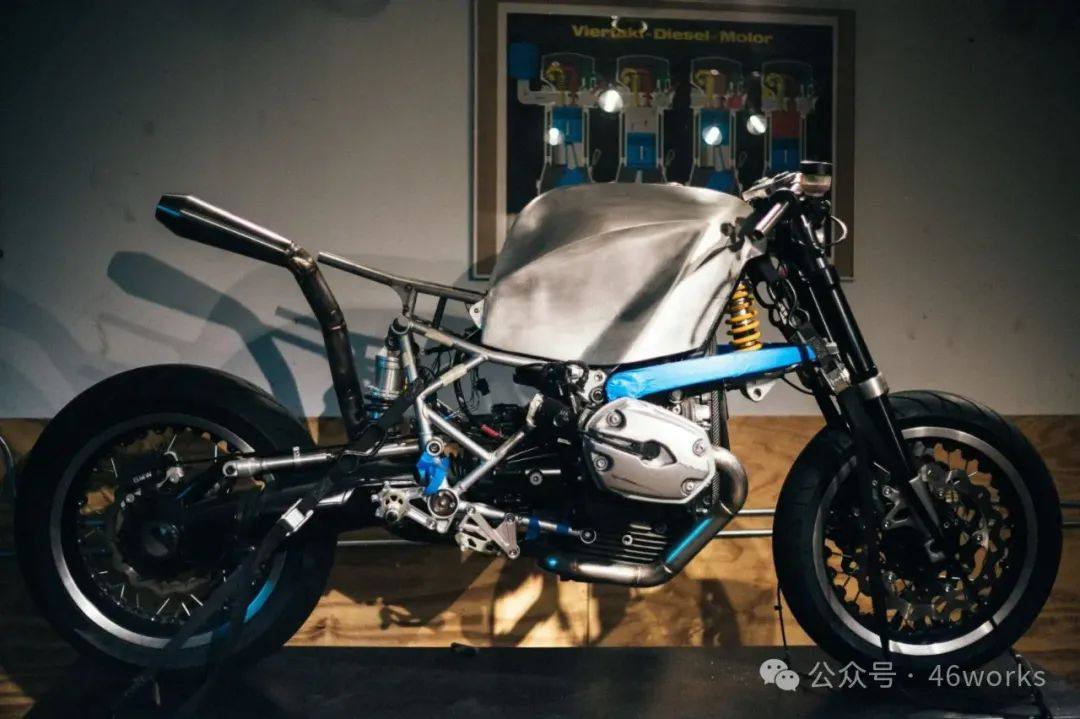 复活机会:BMW R1200S | 每日一车