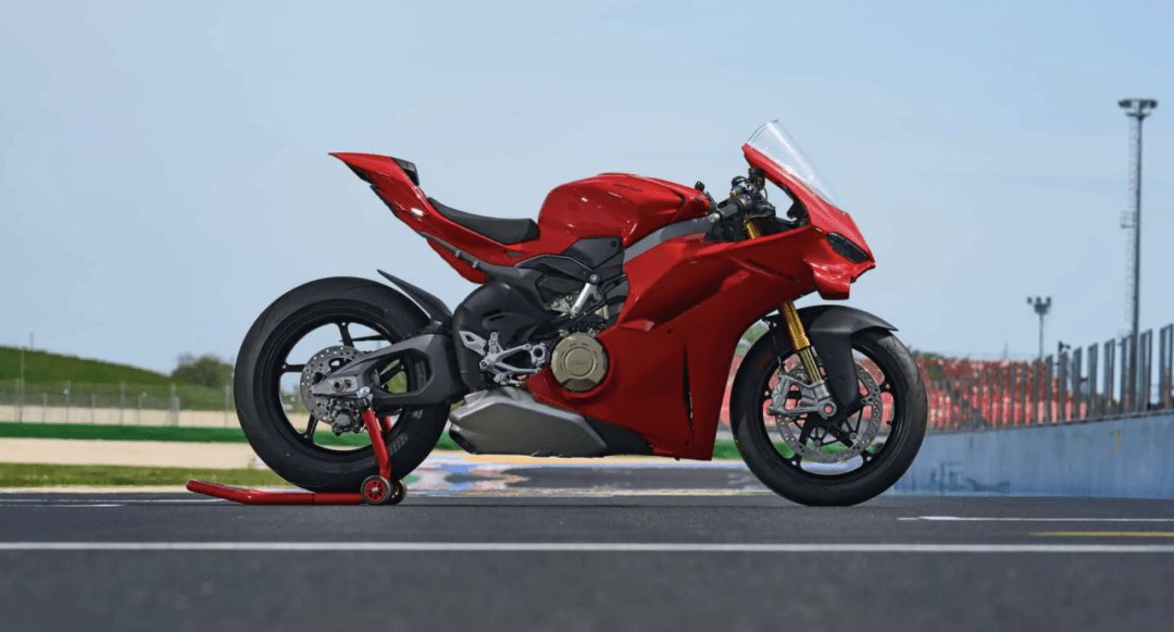 后制动系统存在潜在风险,杜卡迪海外召回2025款Panigale V4s!