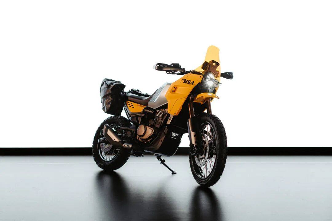 外形最美,米兰车展BSA 334