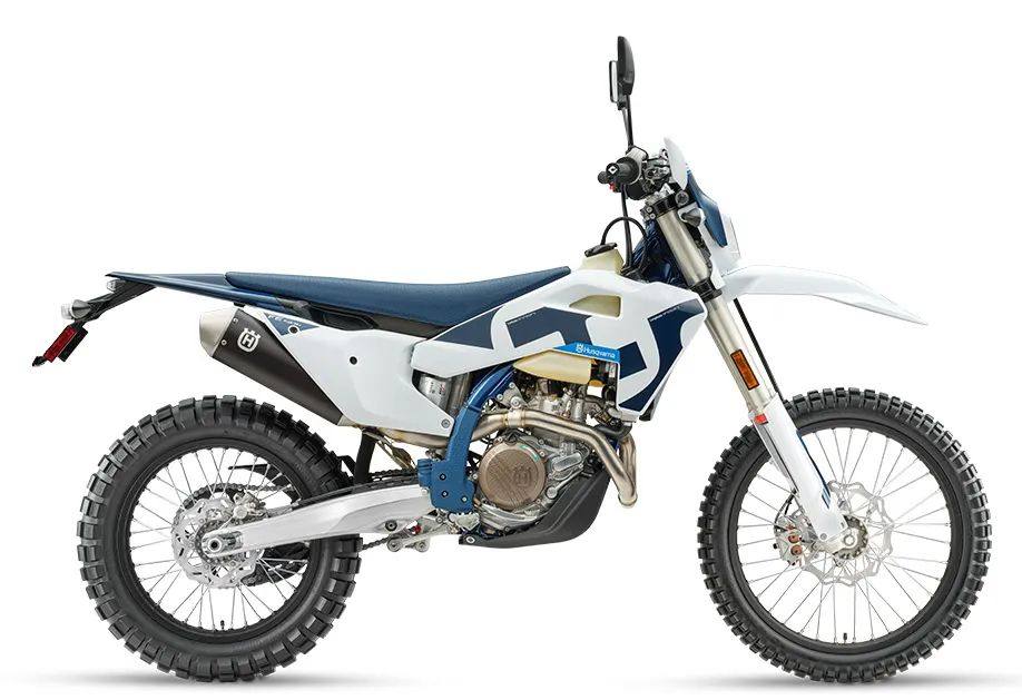能上牌!单缸 510cc !26款胡斯瓦纳 FE 501s 更新