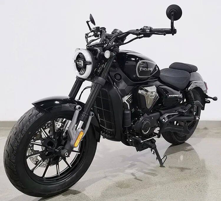 赛科龙 RA250 用上隆鑫发动机,RA600 外观迎来更新