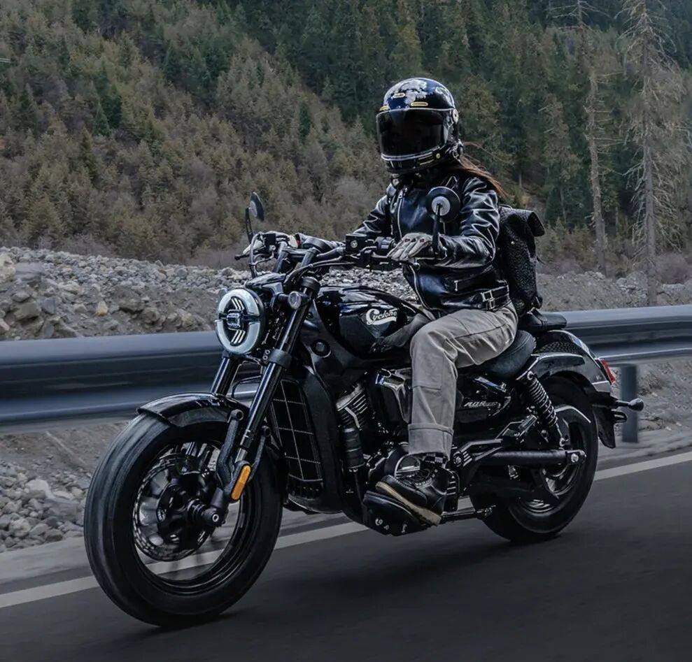 赛科龙AQS250首日订单破5000台，为什么这台车会成功？