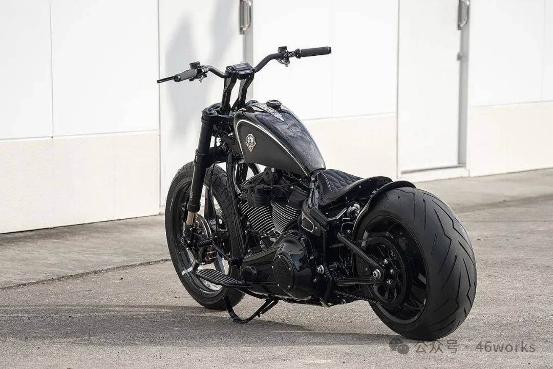 至尊乌鸦:Harley Davidson Softail Fat Boy