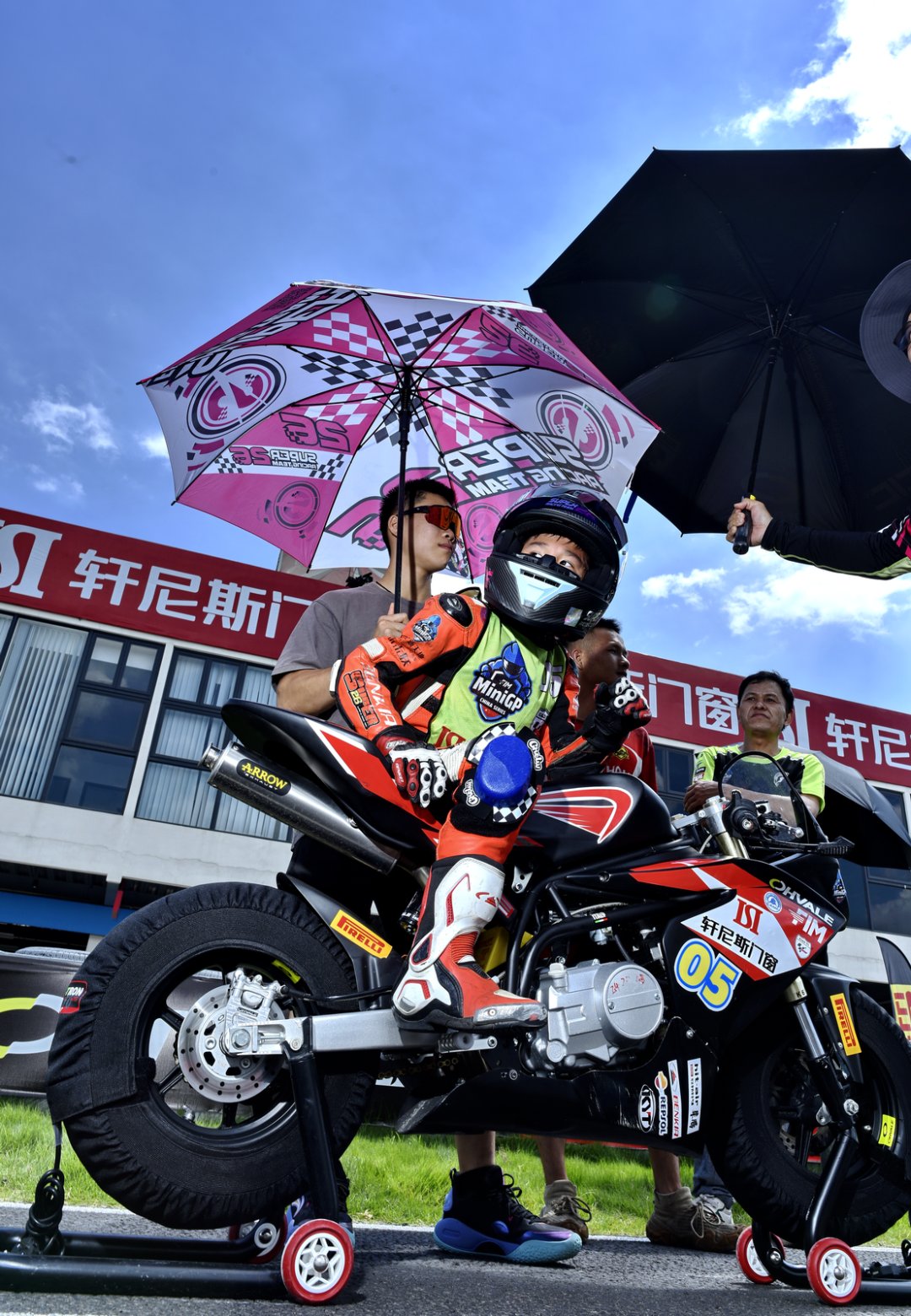 FIM MiniGP 中国站选拔赛 2024 第一站:高潮迭起的 110 组