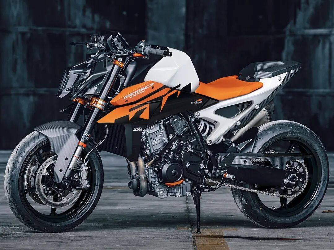 当“狙击手”装上了八倍镜:深度解析 2026款 KTM 990 Duke R 与普版的本质代差