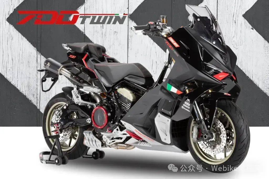 双缸手排、链条传动！意塔杰特Dragster 700 Twin限量登场！