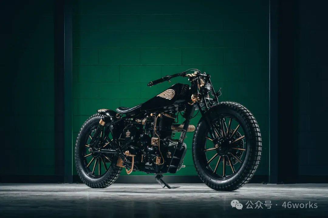 蒸汽朋克风:Royal Enfield 500 | 每日一车