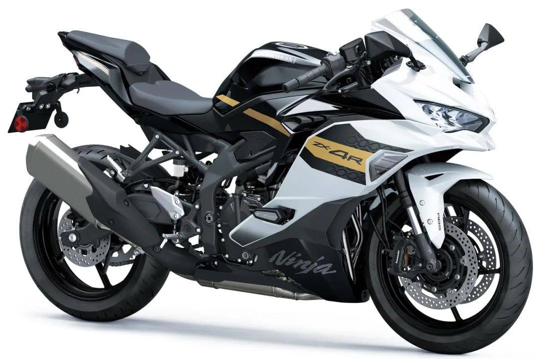 川崎发布2026款Ninja ZX-4R SE，新增白黑双拼色全新涂装