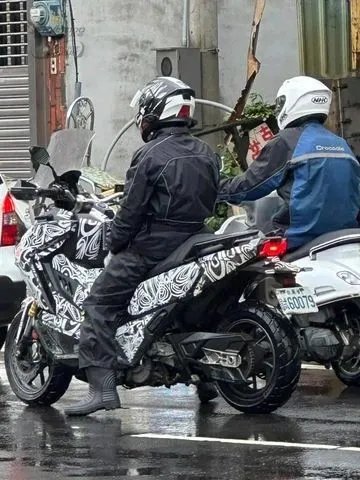 SYM新款ADV剑齿虎,上市前的路测曝光!