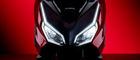 本田发布26款Forza350特别版...
