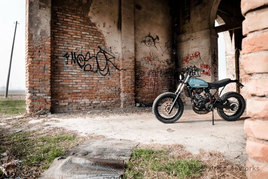 YAMAHA TDR 125 Young Custom | 每日一车