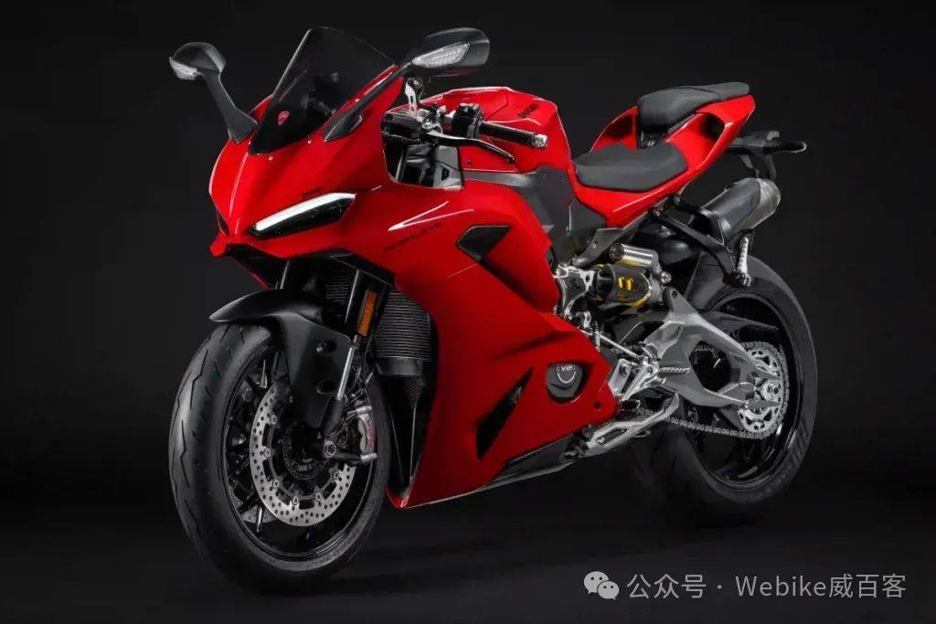 2025全新Panigale V2全面改款,搭载杜卡迪史上最轻V型双缸引擎!