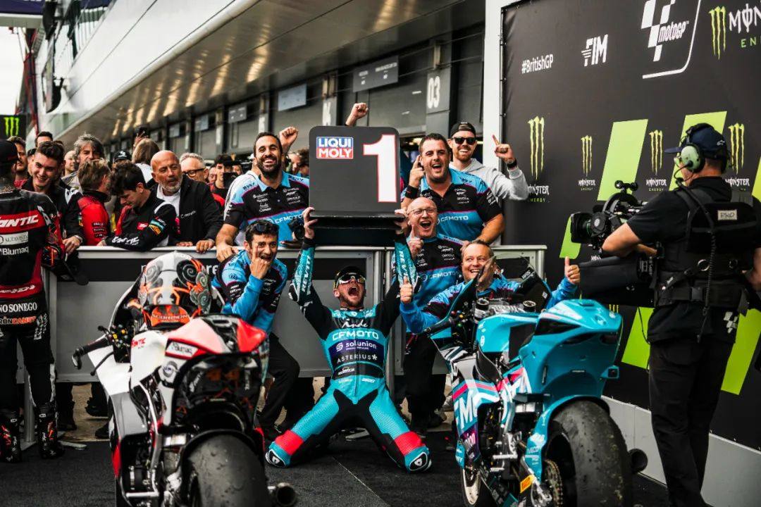 CFMOTO夺Moto2首冠创造历史,原来背后有秘密武器