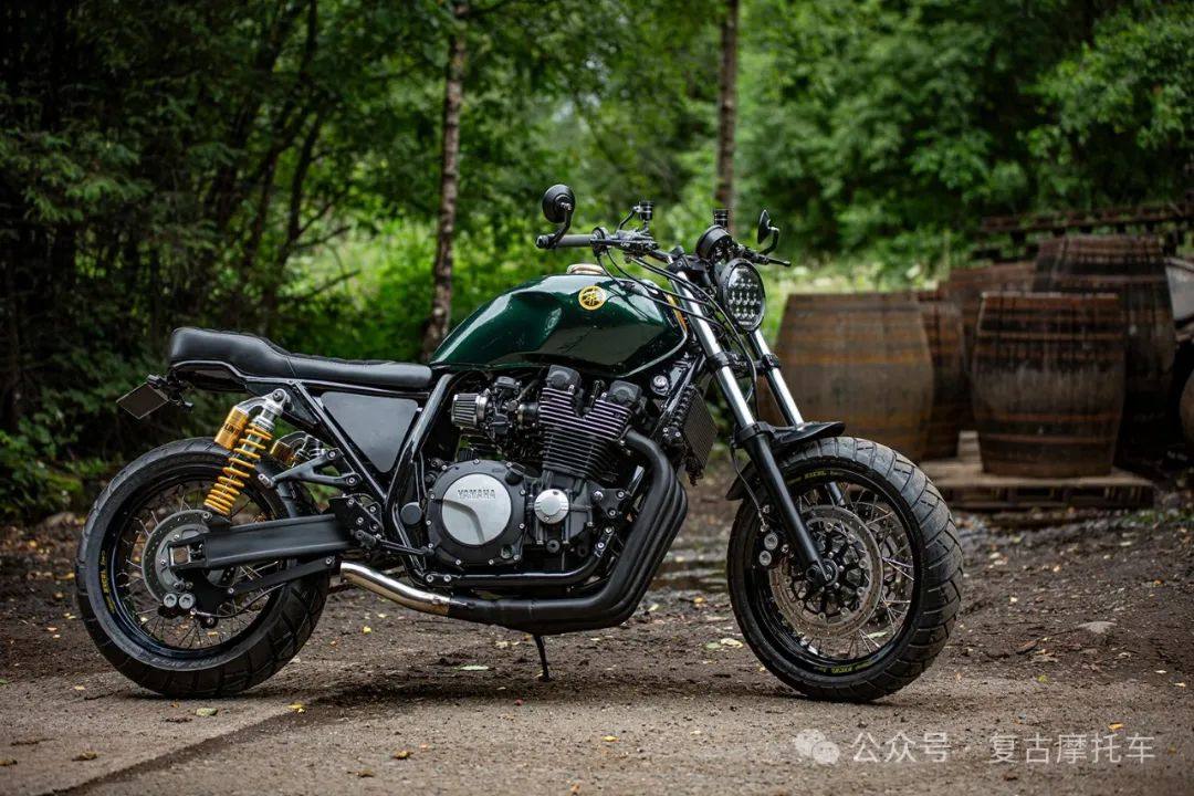 没什么亮点,却仍然很好 Yamaha XJR1300 | 每日一车