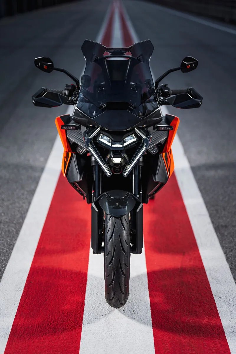 从内而外的炸裂,KTM1390 SUPER DUKE GT