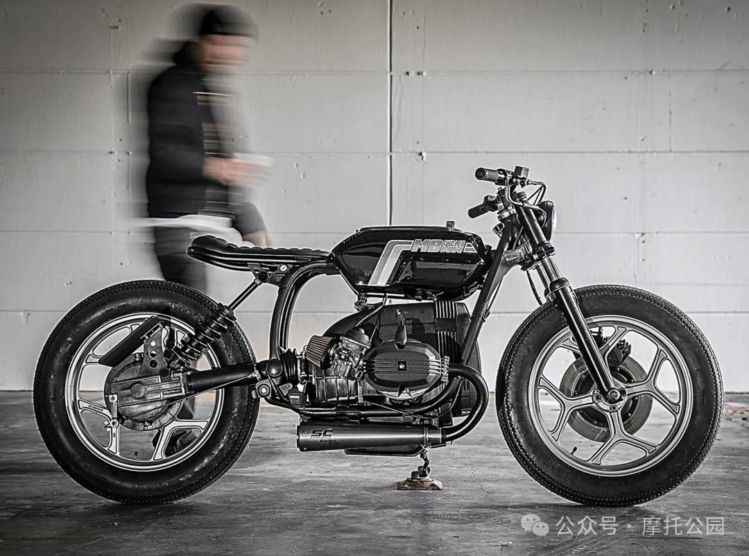 爆炸性极简美学：BMW R 80 改装震撼来袭！