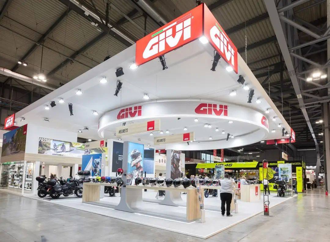 又一波创新科技狠活,GIVI 2025年新品亮相米兰展