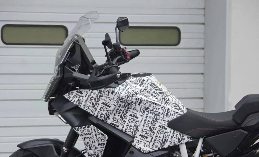 KTM 也加入 AMT 自动挡行列,还有多款车型曝光