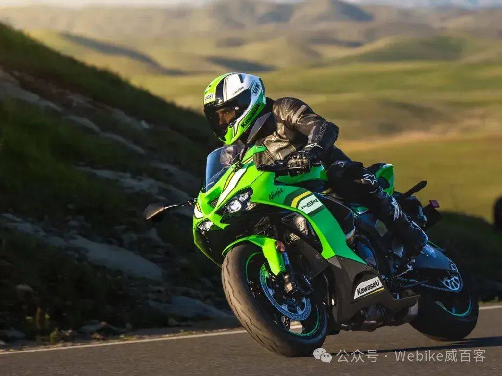 2025 川崎 ZX-6R披上KRT涂装，并首次推出白色车款