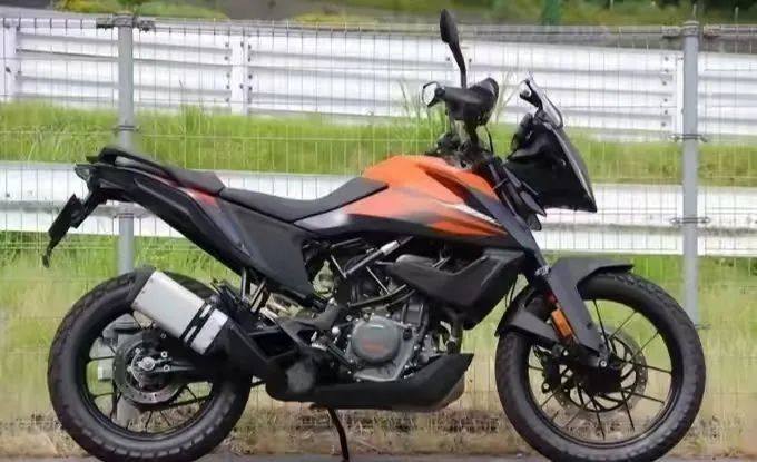 老车主天都塌了,KTM390ADV降到2.98万,川崎异兽X300只要3.5万