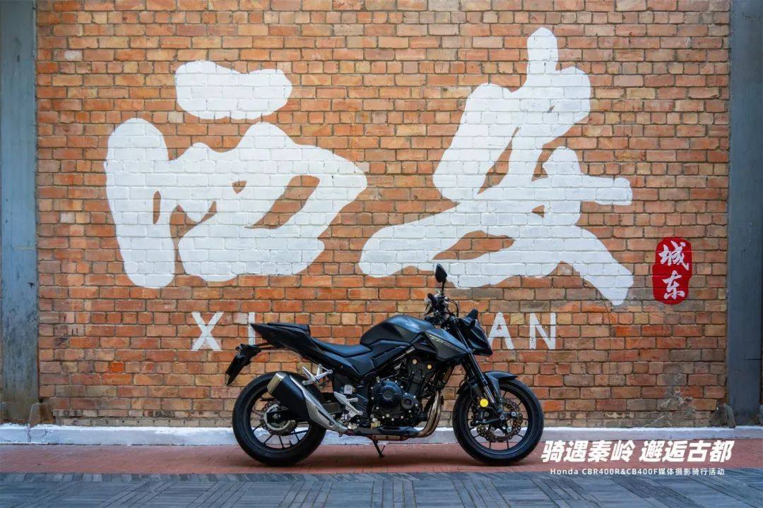 激发驾驶欲望的新手神车——2024全新升级CB400F&CBR400R等待你的选择