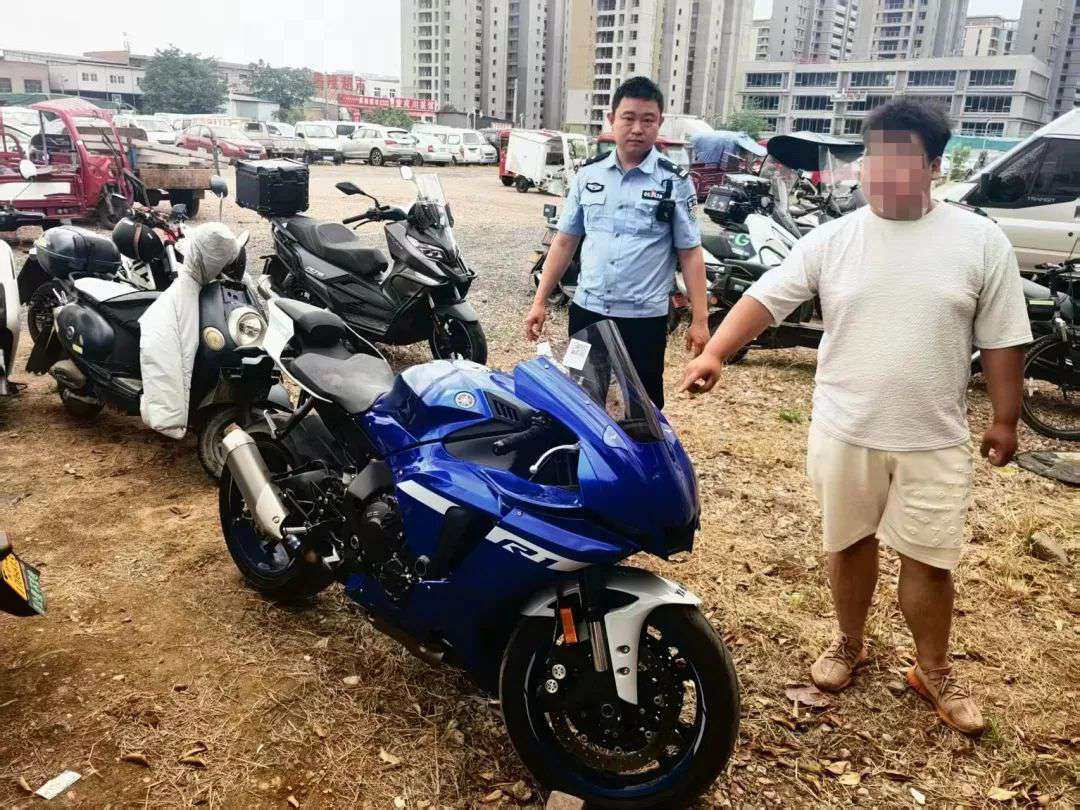 24小时锁定,4人被刑拘,为测试摩托车排量性能4人隧道飙车被刑拘