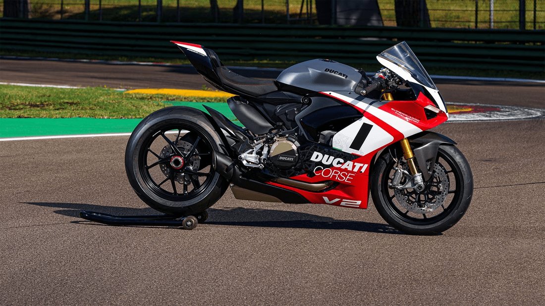 再见!Panigale V2停产,杜卡迪发布最终纪念版!