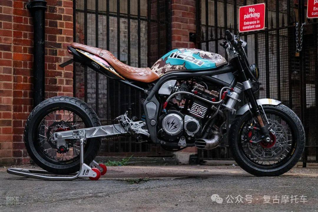 街头感十足的铃木大盗匪 SUZUKI BANDIT 1200 | 每日一车