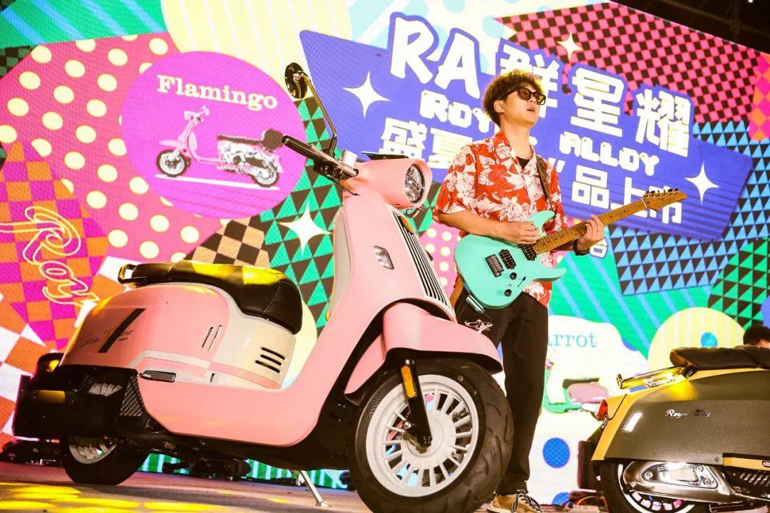 价格下探1000!RA GT150R复古踏板上市,售价13980元