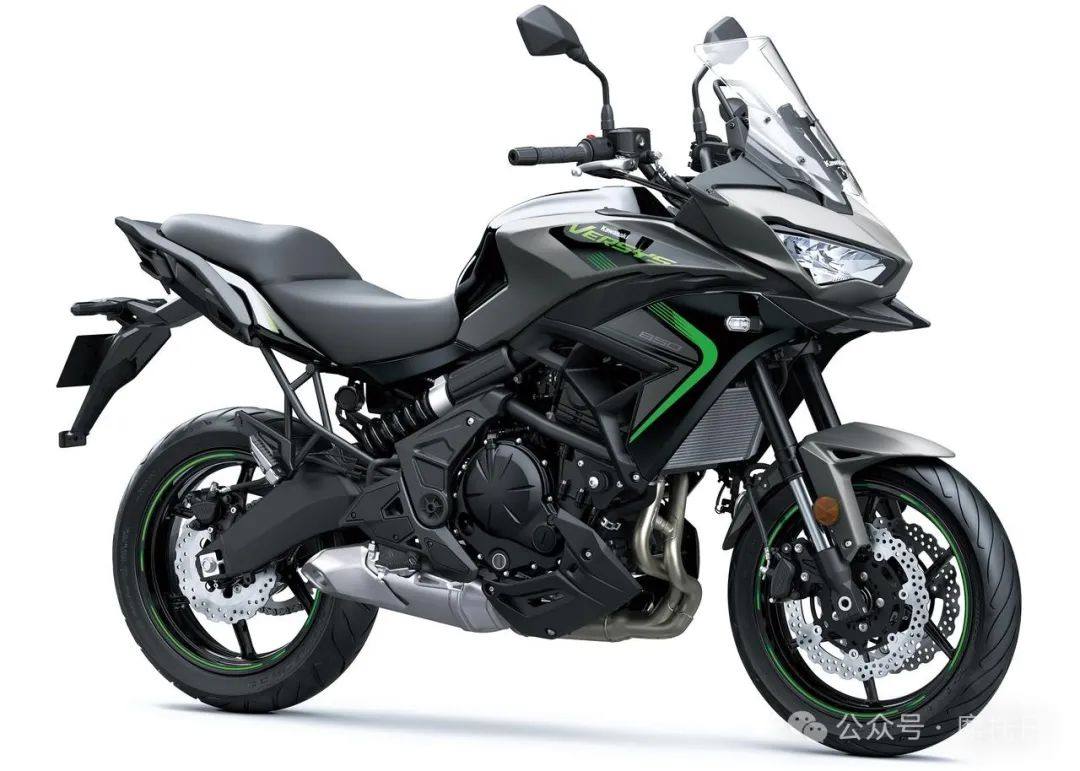 川崎发布2025款Versys 650,异兽新增配色版画更新