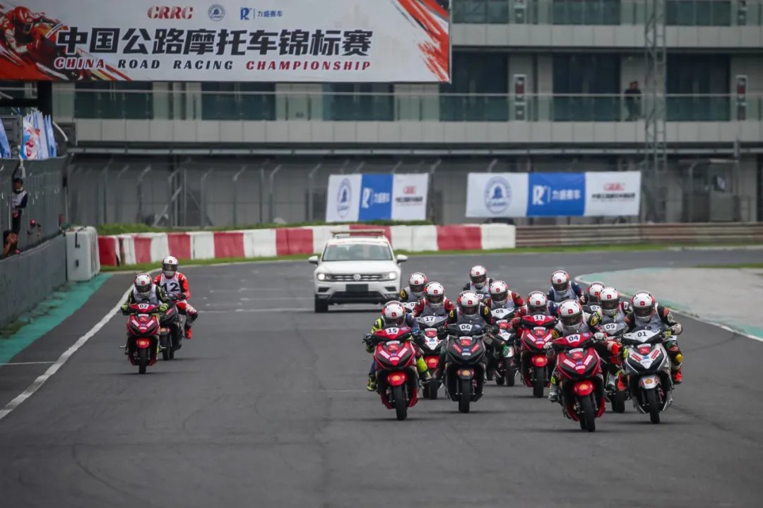 踏板杀疯了!CRRC新大洲本田125ccRX挑战赛首站完结!