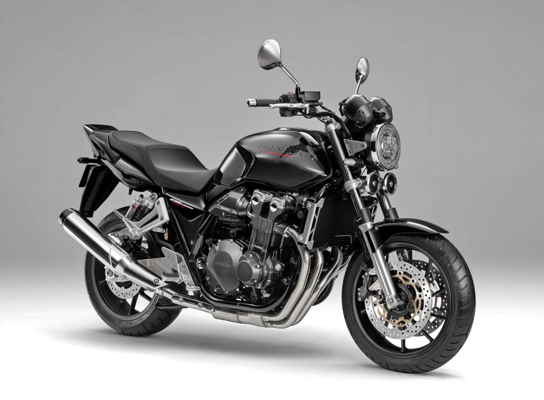 Honda 2025 大型运动街车 CB1300SF 系列最终版