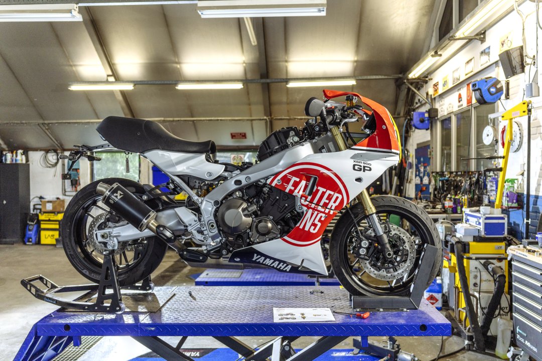 改装与定制:Yamaha 1987 GP 的图案,XSR900 GP YARD Built(3)