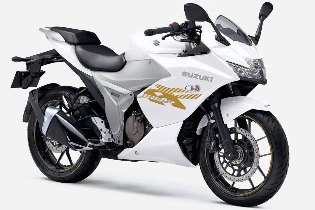 油冷单缸小跑车焕新!2026款铃木Gixxer SF250发布,三款新配色你站谁?