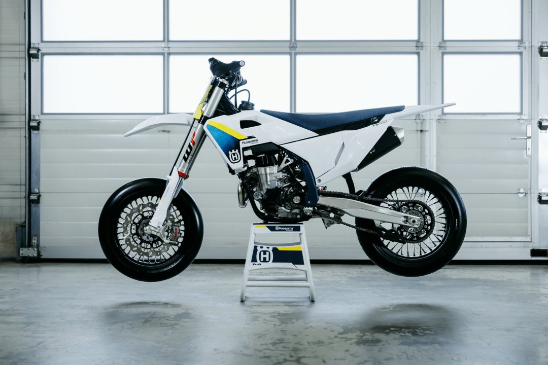 Husqvarna 胡斯瓦那 2025 FS 450 公路越野赛车