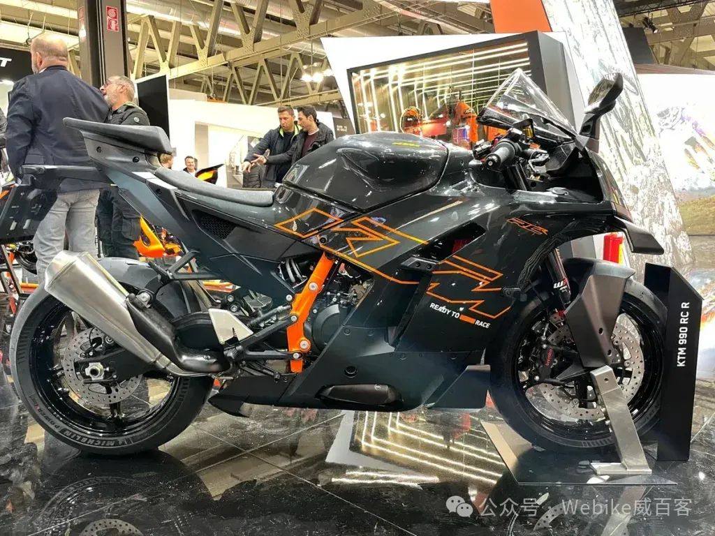 KTM旗舰跑车990 RC R实车亮相,搭载天蝎排气管、WP前叉等配备