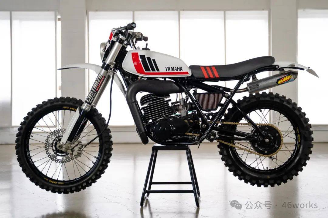 狂野复古:Yamaha DT400