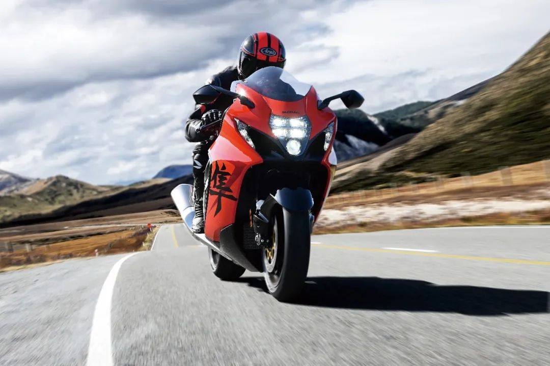 公路猎手,Suzuki GSX1300R Hayabusa