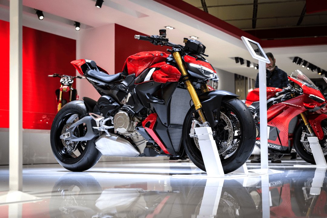 杜卡迪 2026 Corse 版 Panigale V4 S、Streetfighter V4 S