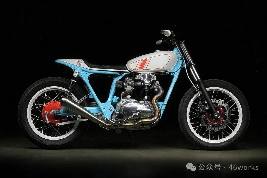 浪潮猛兽：Kawasaki W650 | 每日一车
