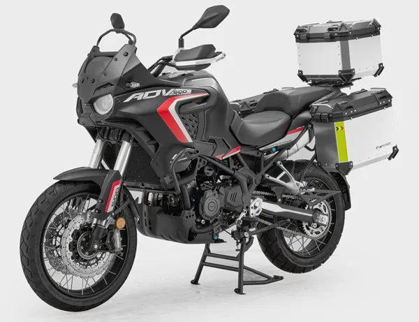 这可能是钱江最好看的ADV?曾于MV AGUSTA合作车型Lucky Explorer 5.5申报
