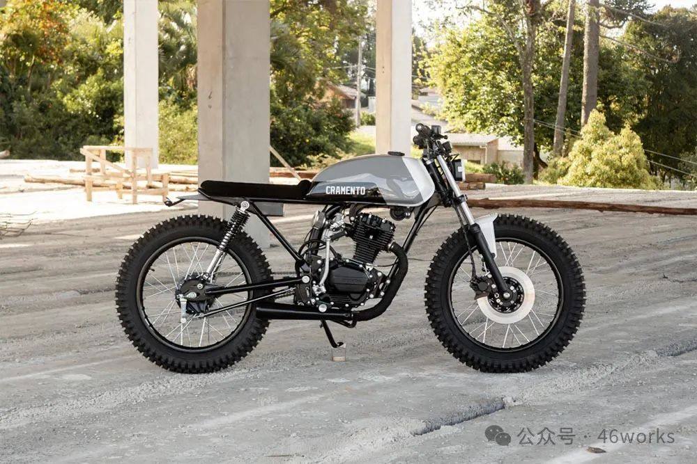 简约至美:Honda CG125 | 每日一车