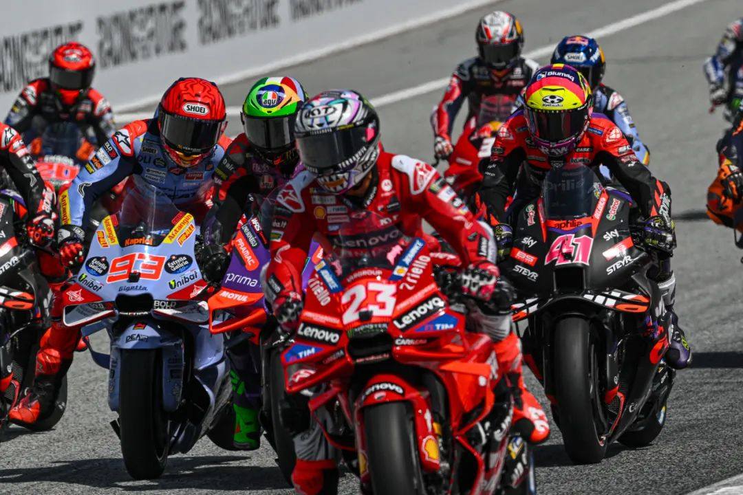 夏休结束啦！本周MotoGP在奥地利红牛环赛道拉开下半赛季的大幕！