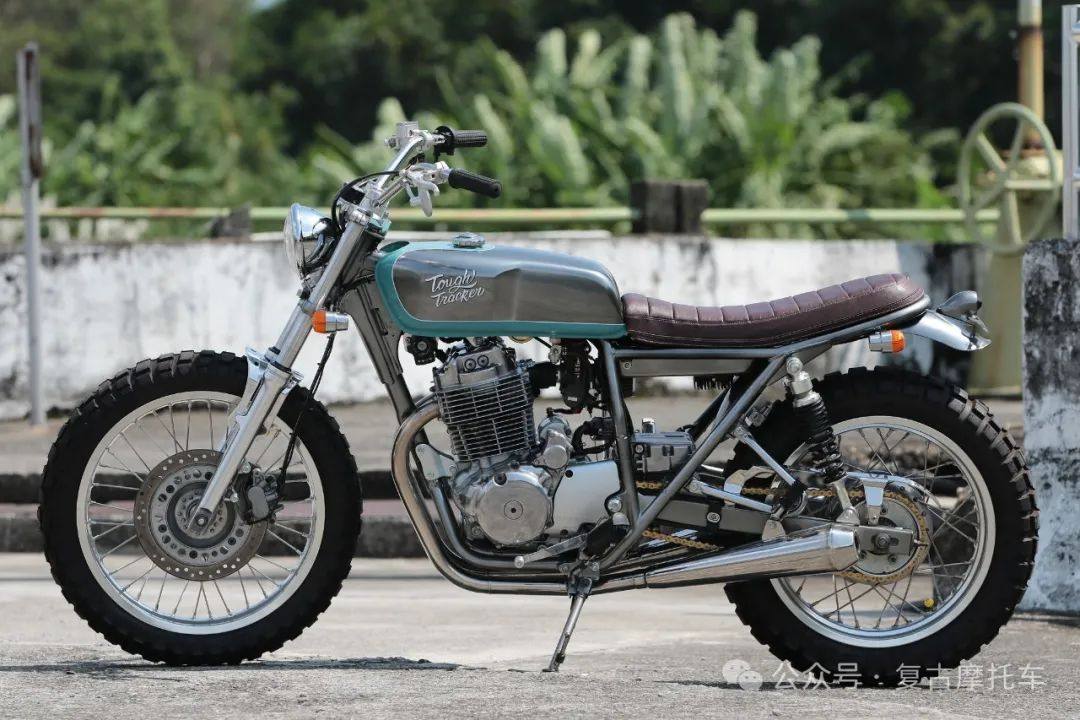 正宗棍王改装 本田CB400SS | 每日一车