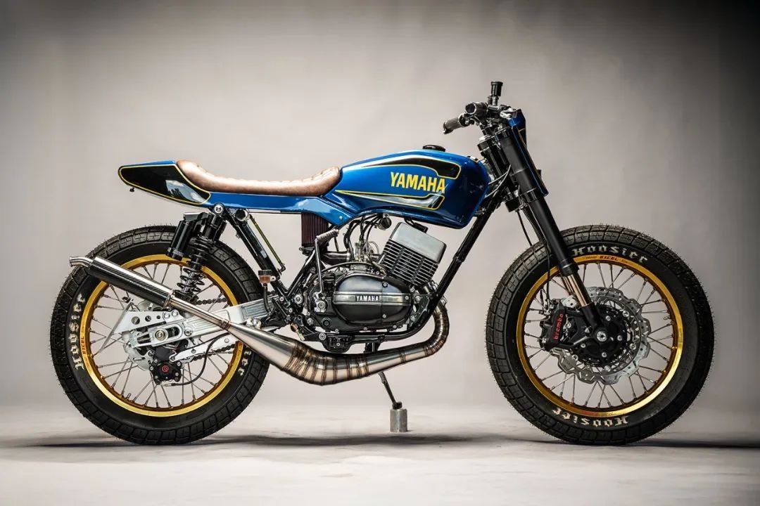 一档抬头：Yamaha RD350 | 每日一车